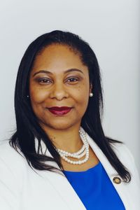 Photo of Janelle Bynum