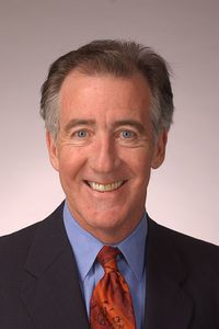 Photo of Richard Neal